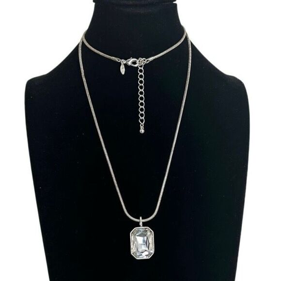 Chico's Long Necklace Women's Silver-tone Rounded Snake Chain Crystal Pendant - Picture 1 of 9